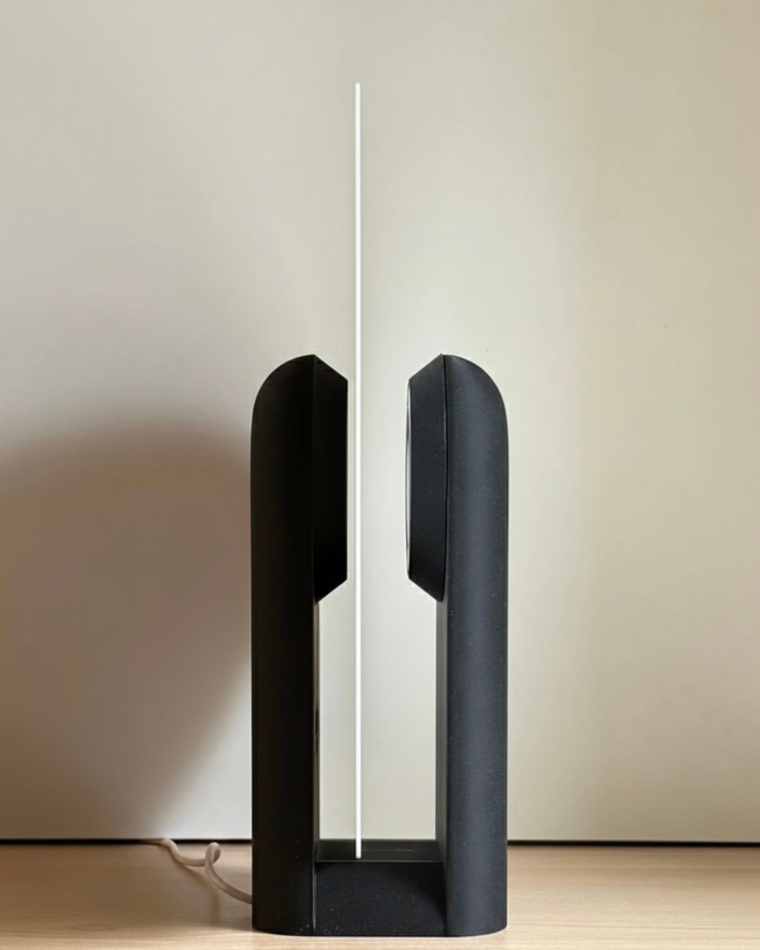 Minimal and aesthetic halo disk lamp designed to elevate your space with soft ambient lighting. Perfect for desks, bedside, and modern interiors.