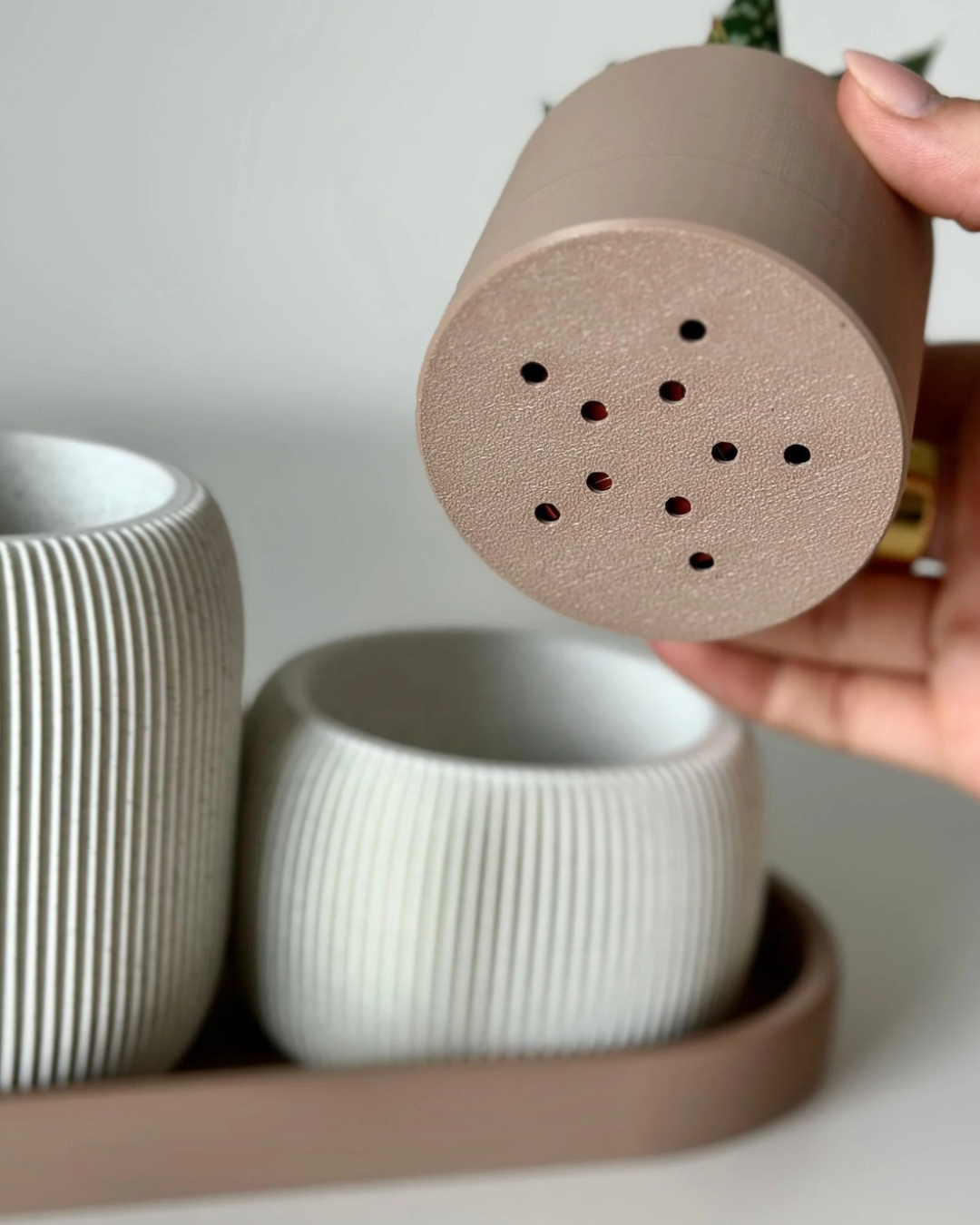 Upgrade your workspace with the Desk Duo, a minimal and aesthetic desk organizer set designed to keep your essentials in place while enhancing your setup.