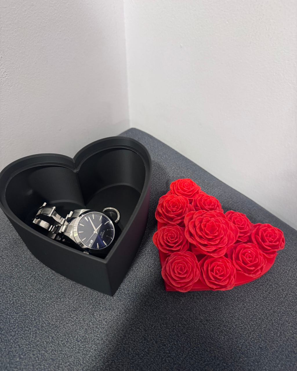 Add a touch of elegance to your space with the Rose Storage Box, a stylish organizer designed for storing essentials while doubling as aesthetic decor and a perfect gifting piece