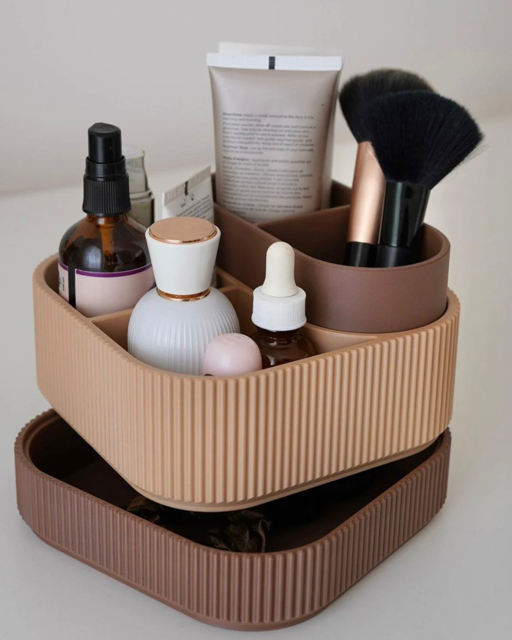 Organise your essentials in style with the Vanity Box, a sleek and aesthetic storage solution designed for makeup, jewelry, and everyday essentials.